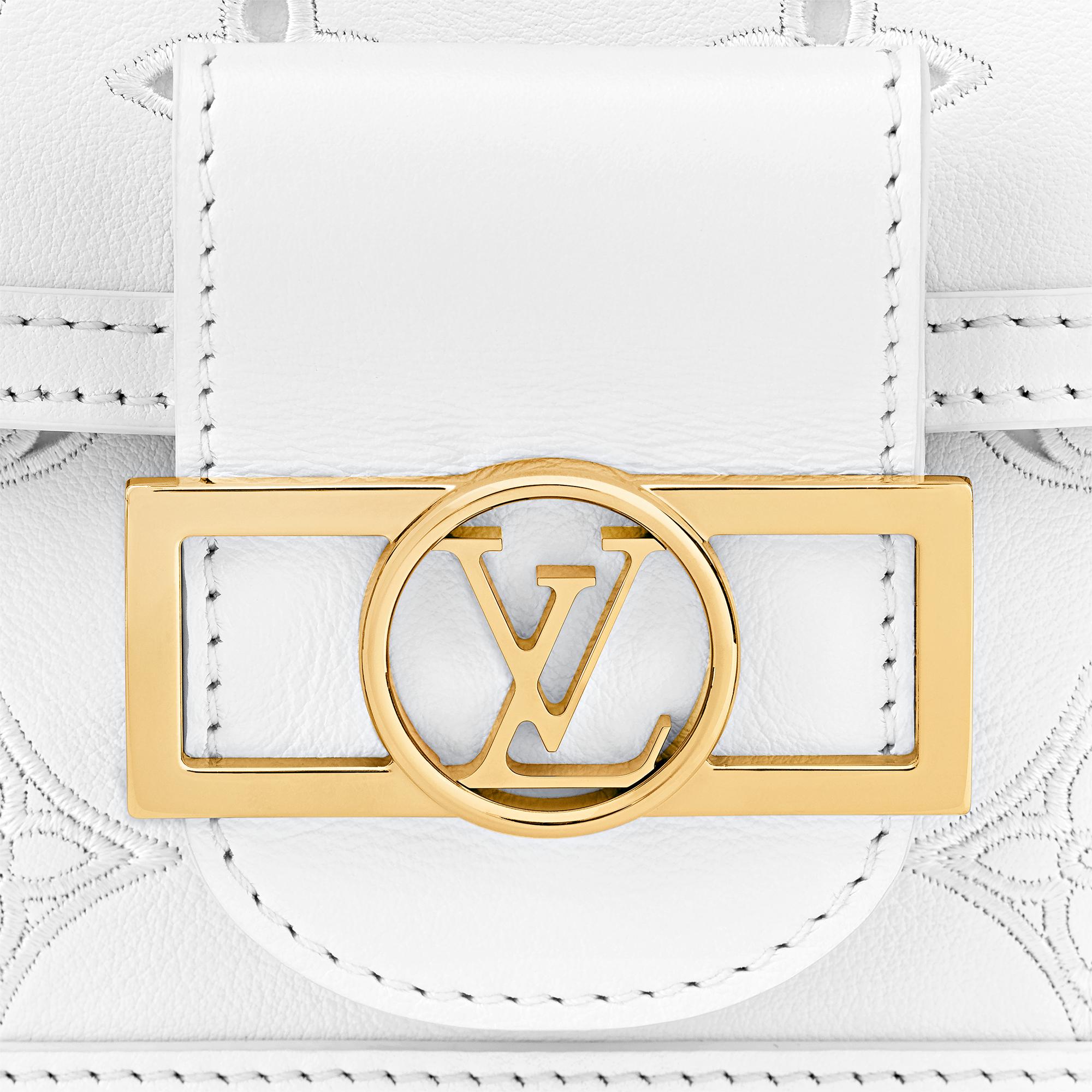 Top Original Louis Vuitton M20730.M20739 Dauphine East West Bag in White  (Cutout) from LV Broderie Anglaise Capsule Collection from Linda Size: 24.5  X 13.5 X 9cm : r/RepladiesDesigner