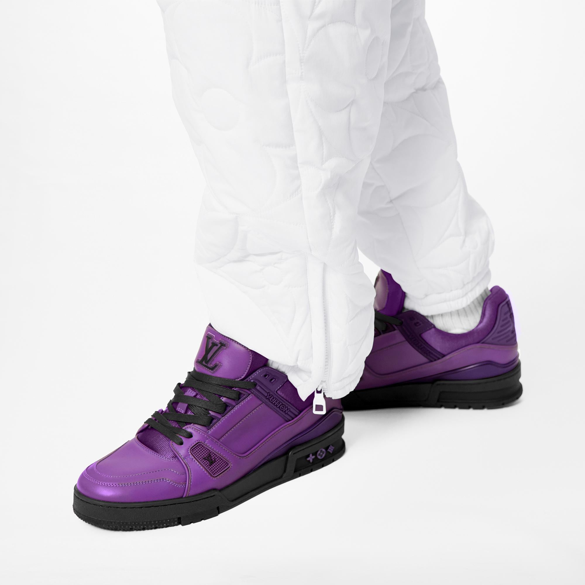 Tênis Louis Vuitton Trainer Purple in 2023  Louis vuitton shoes sneakers,  Louis vuitton sneakers, Louis vuitton trainers