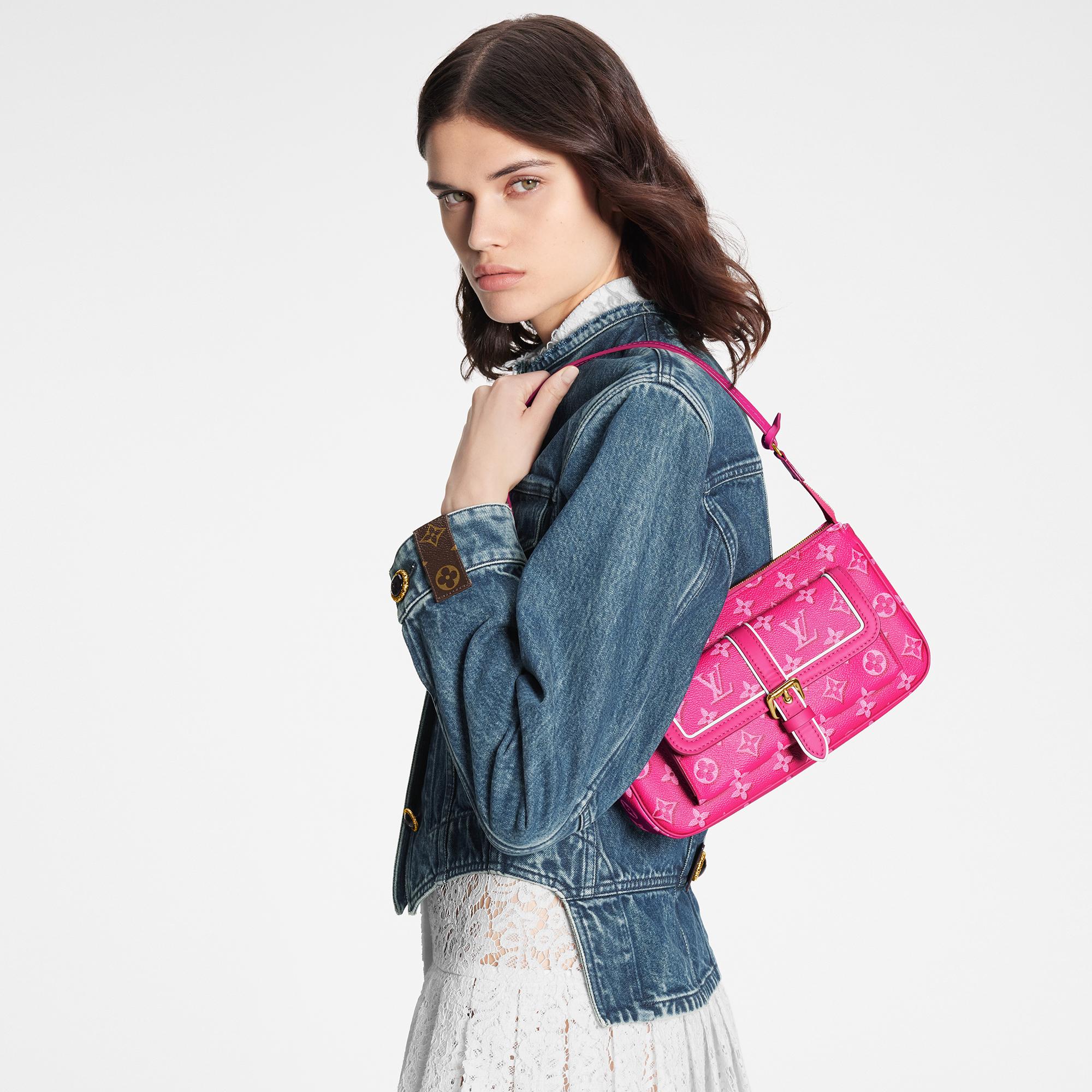 Louis Vuitton Maxi Multi Pochette Accessoires - Women - Handbags