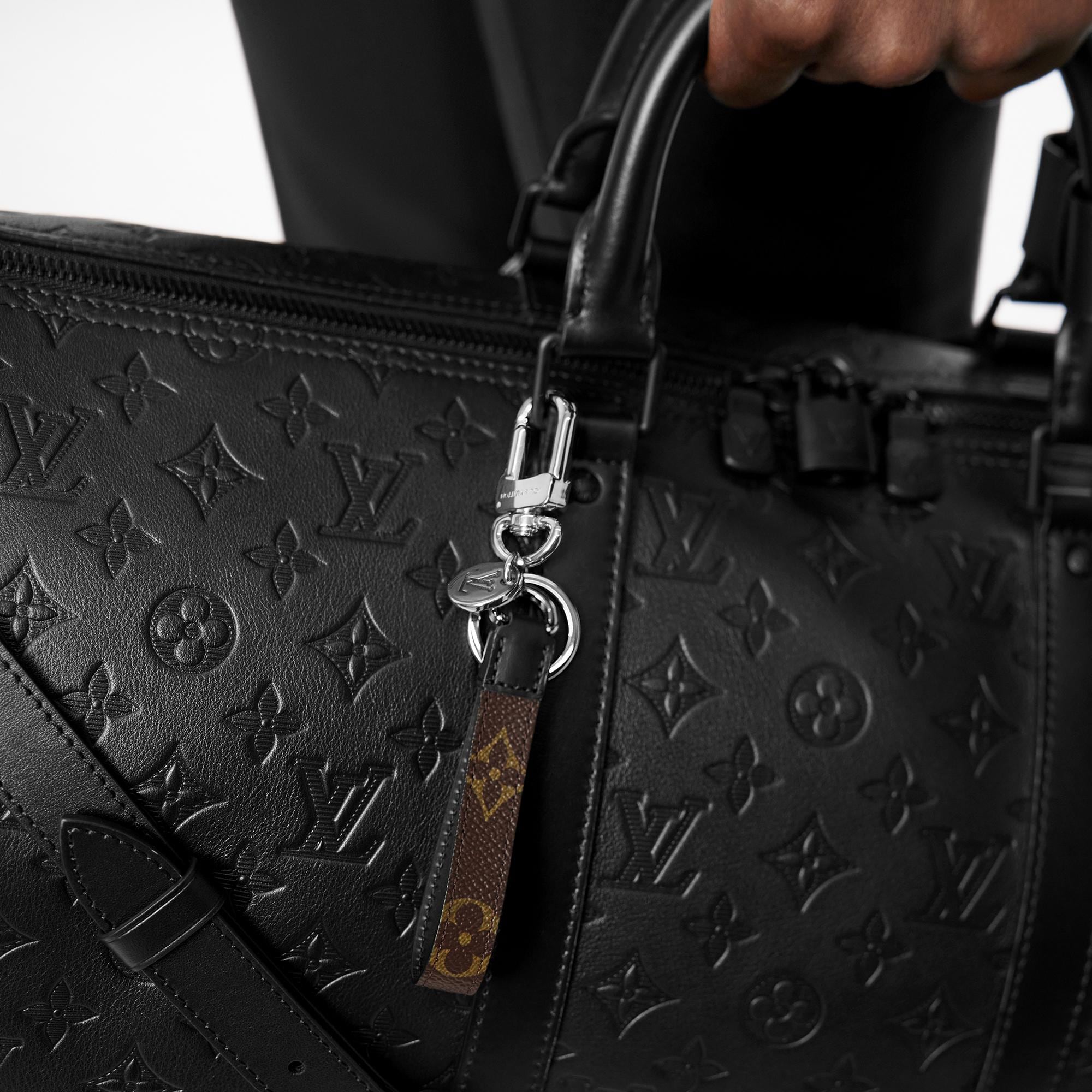 Shop Louis Vuitton MONOGRAM Slim Dragonne Bag Charm And Key Holder (M00853,  M61950, M64168) by Lot*Lot
