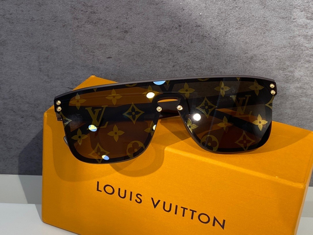 Louis Vuitton 2021 Waimea Sunglasses - Brown Sunglasses, Accessories -  LOU812919