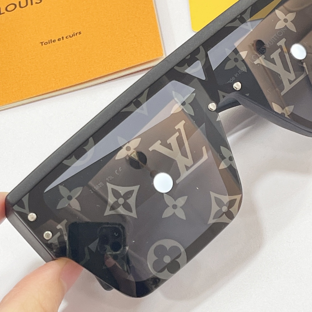 Shop Louis Vuitton MONOGRAM Lv waimea l sunglasses (Z1583E) by