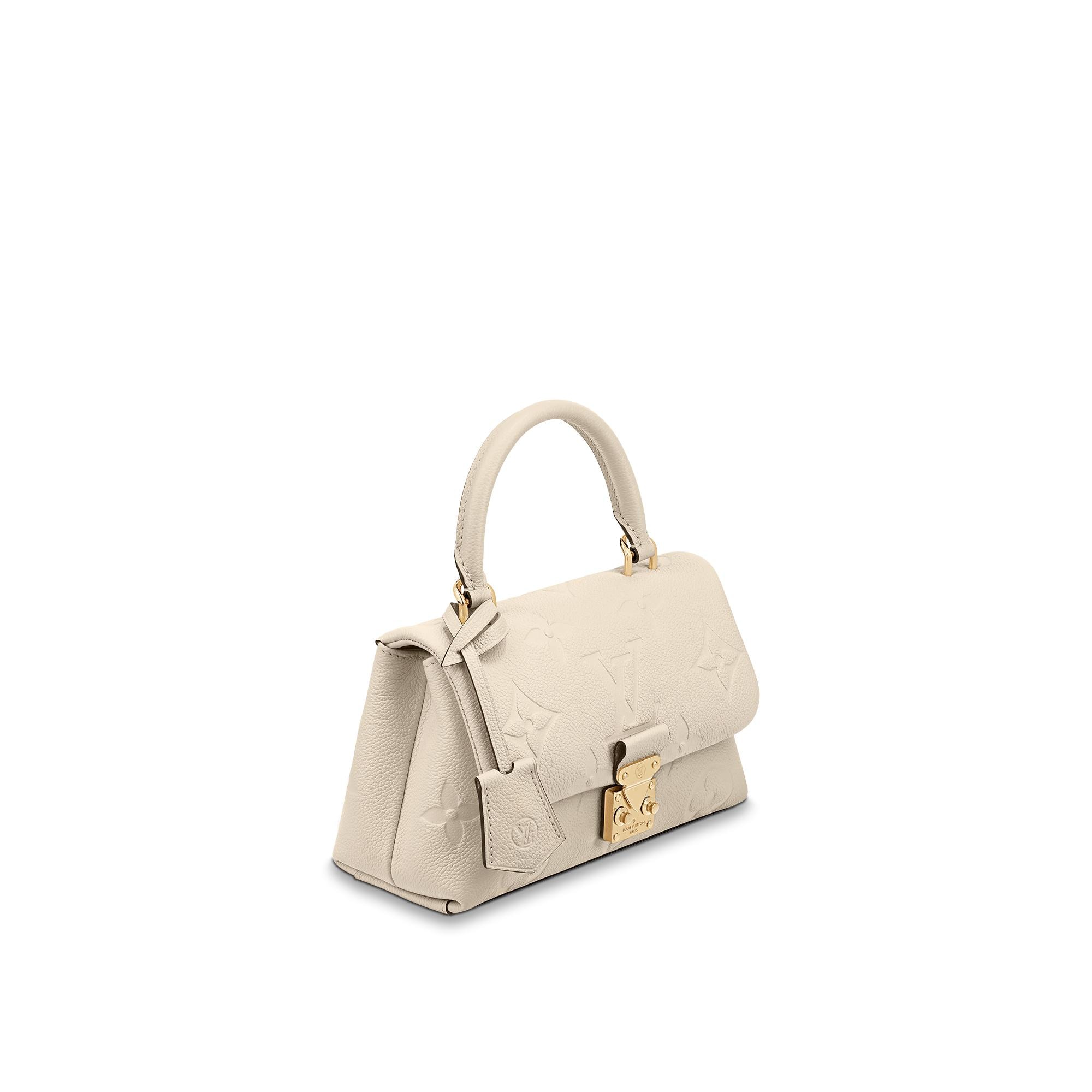 What's In My Louis Vuitton MADELEINE BB Bag 👜