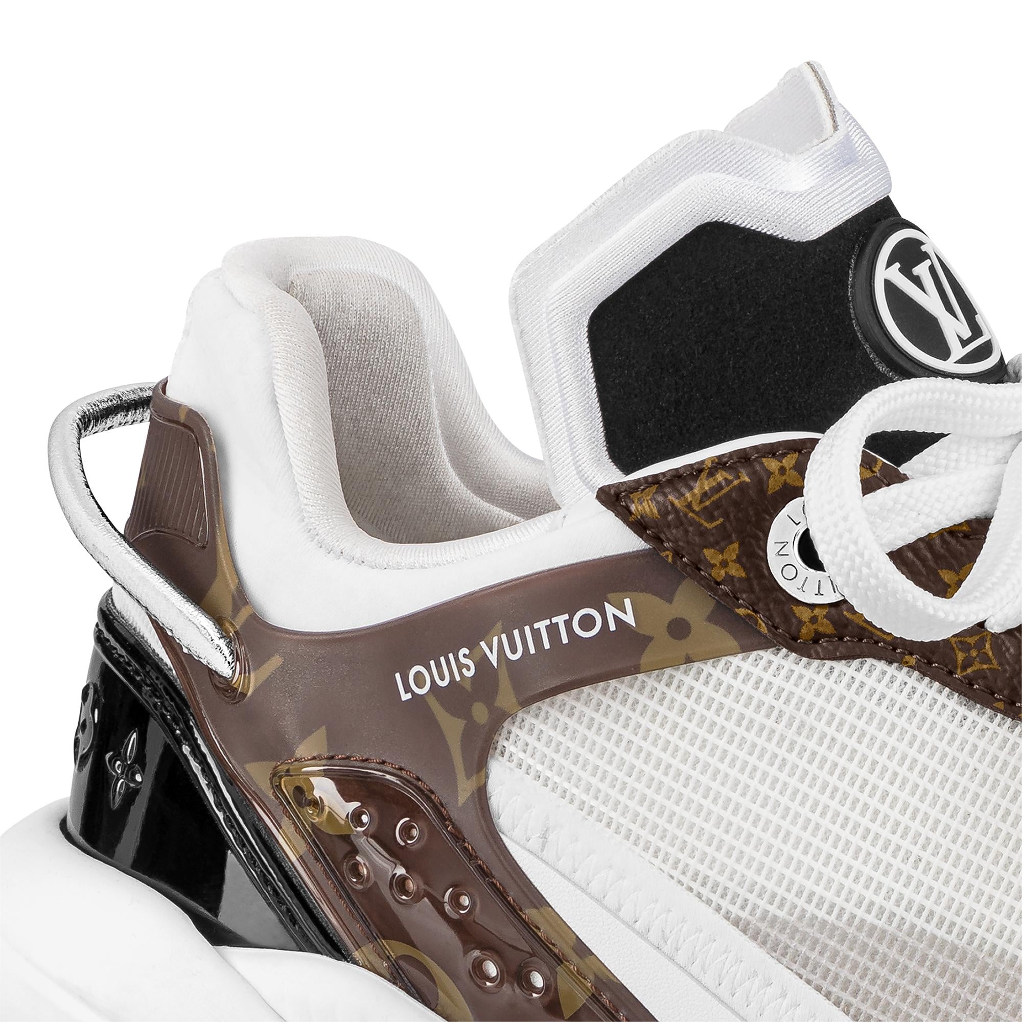 Louis Vuitton 1AAVGF Run 55 Sneaker , Silver, 35